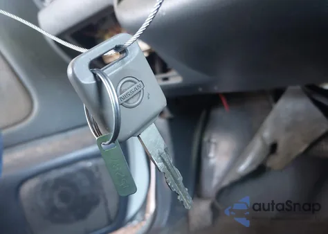 2001 Nissan Frontier Xe z USA, uszkodzony, nr VIN 1N6DD21S41C354182